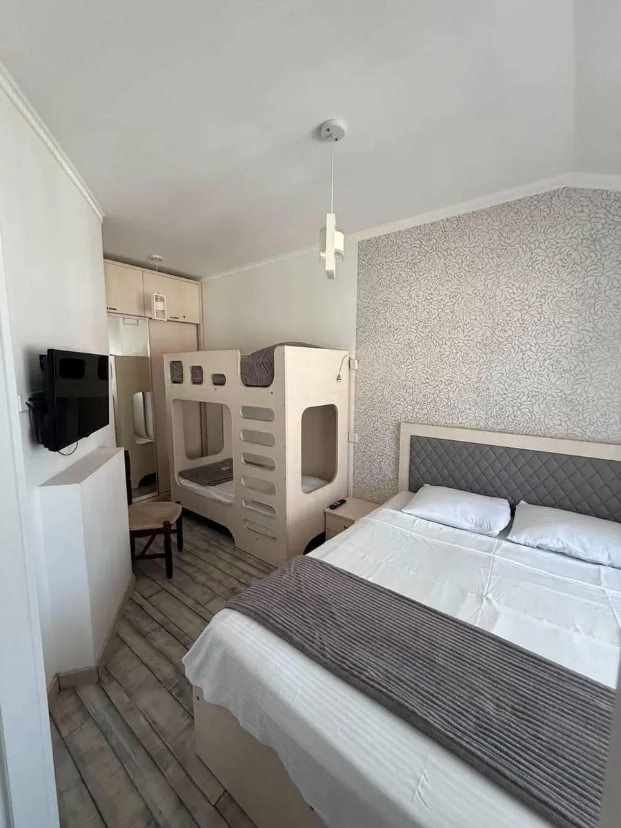Квартира, 3-комн., 72 м²