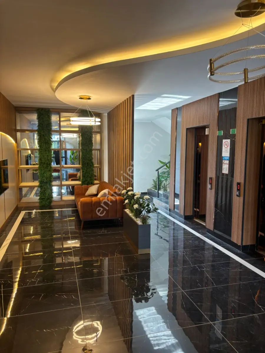 Apartment, 4-room, 145 m²