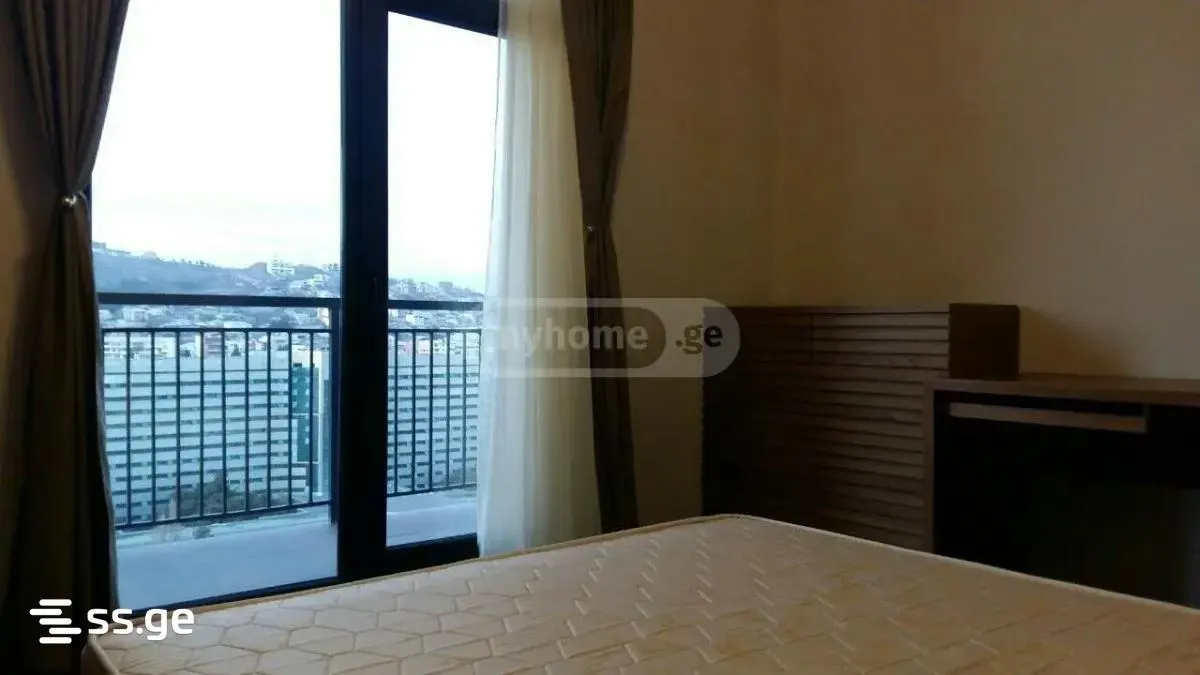 Квартира, 4-комн., 110 м²