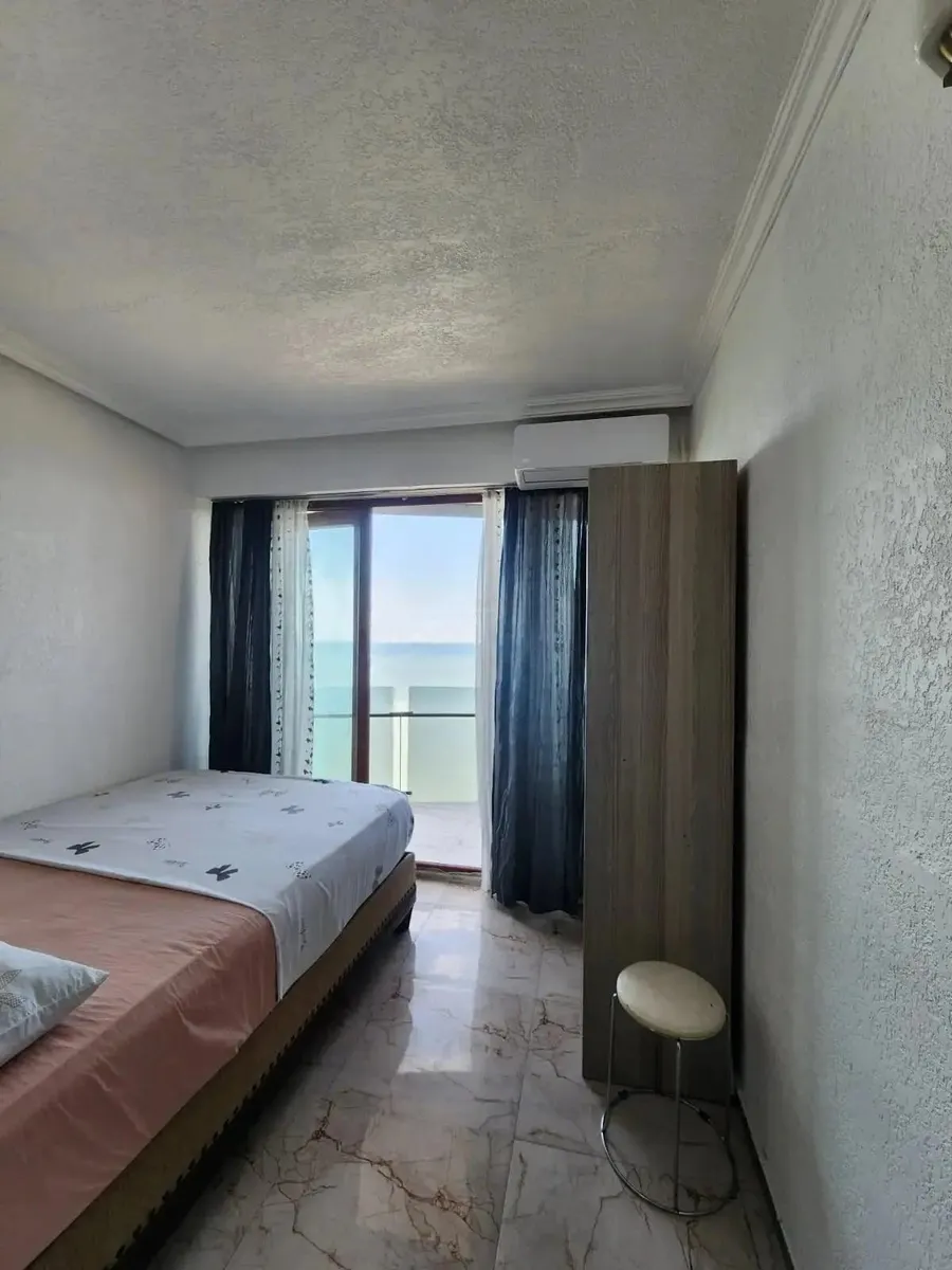Квартира, 2-комн., 45 м², Sherif Khimshiashvili St, 51