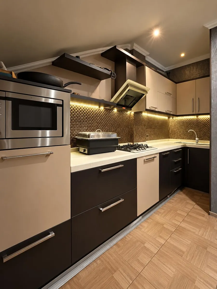 Дом, 10-комн., 415 м²