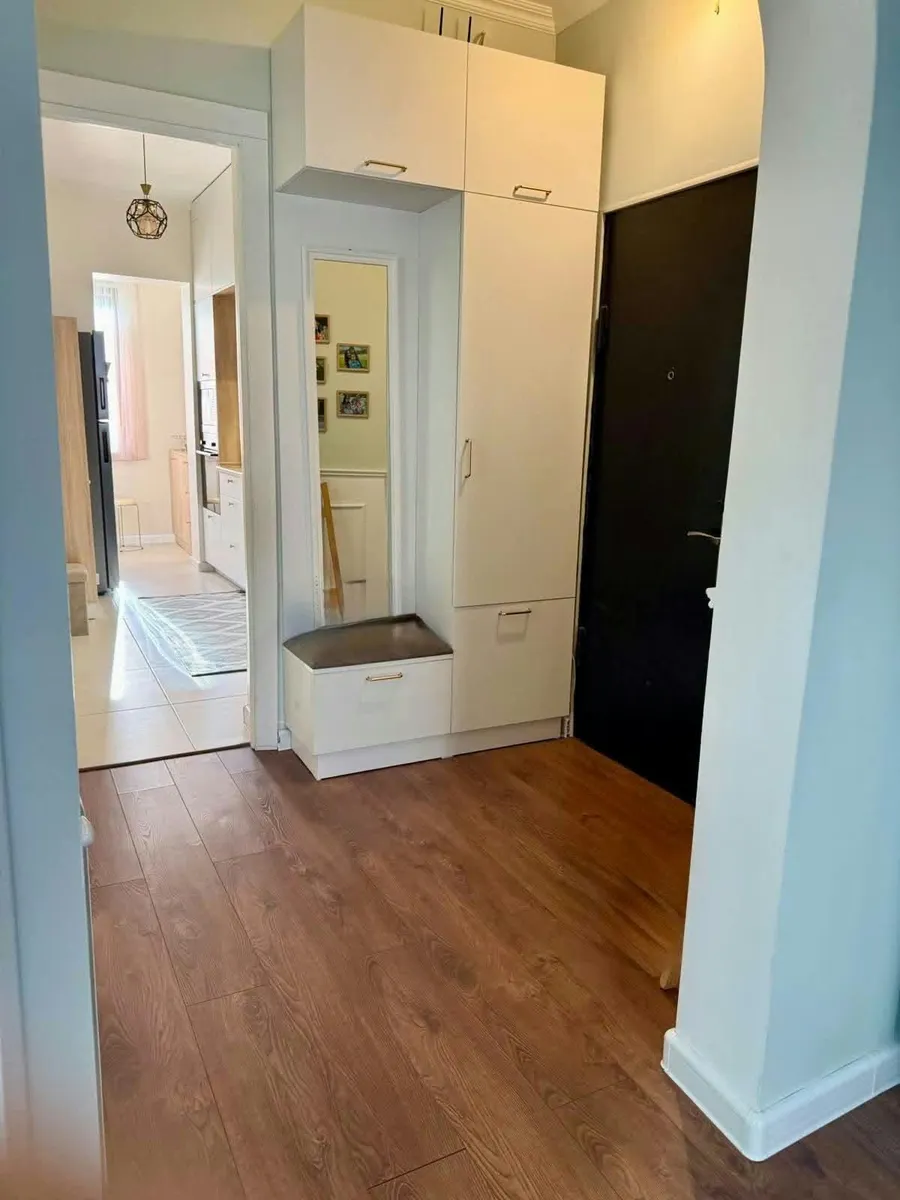 Квартира, 3-комн., 80 м²