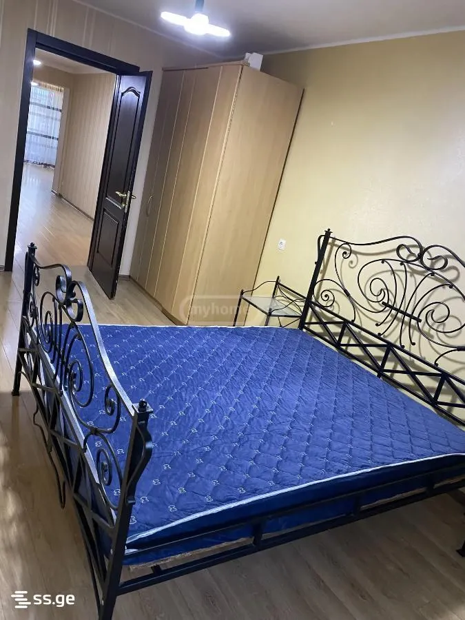 Apartment, 3-room, 115 m²