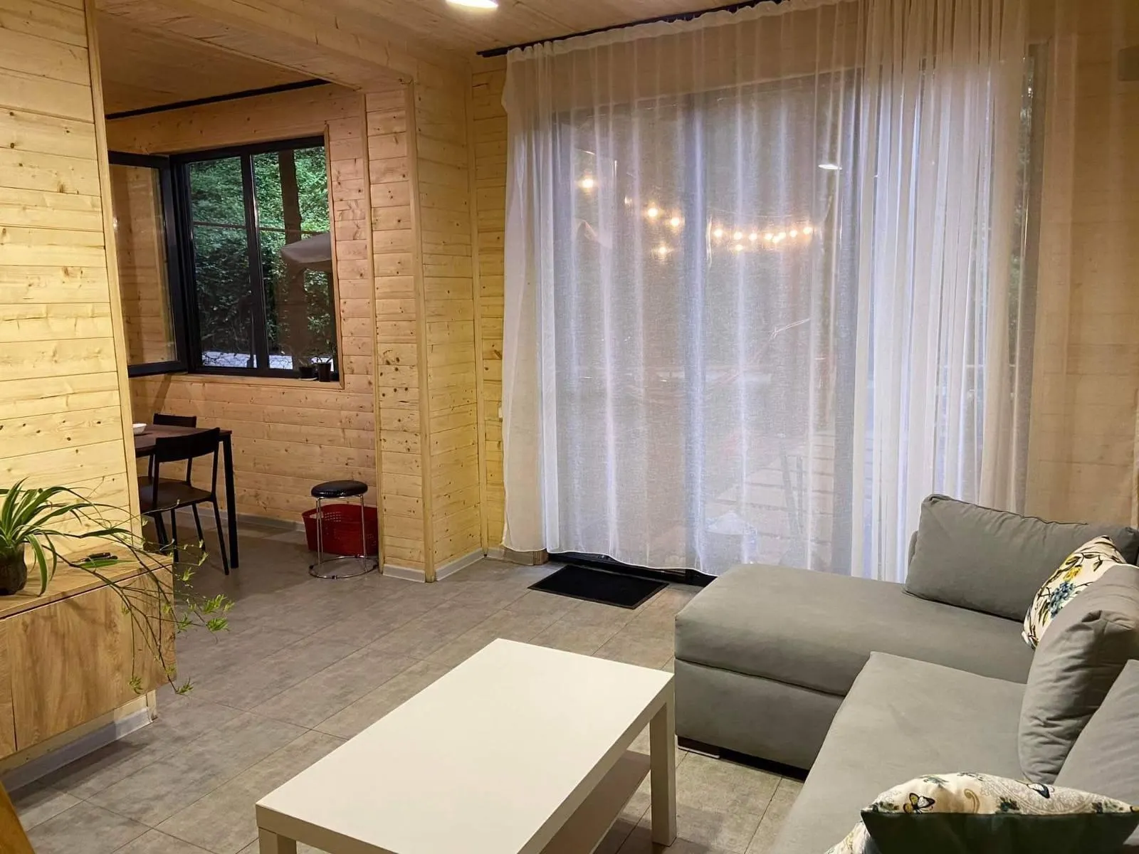 Дом, 4-комн., 105 м²