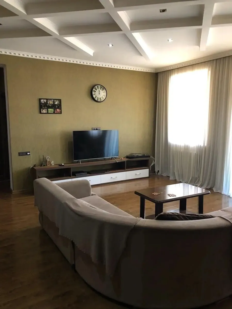 House, 10-room, 540 m²