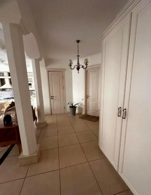 Квартира, 2-комн., 78 м²
