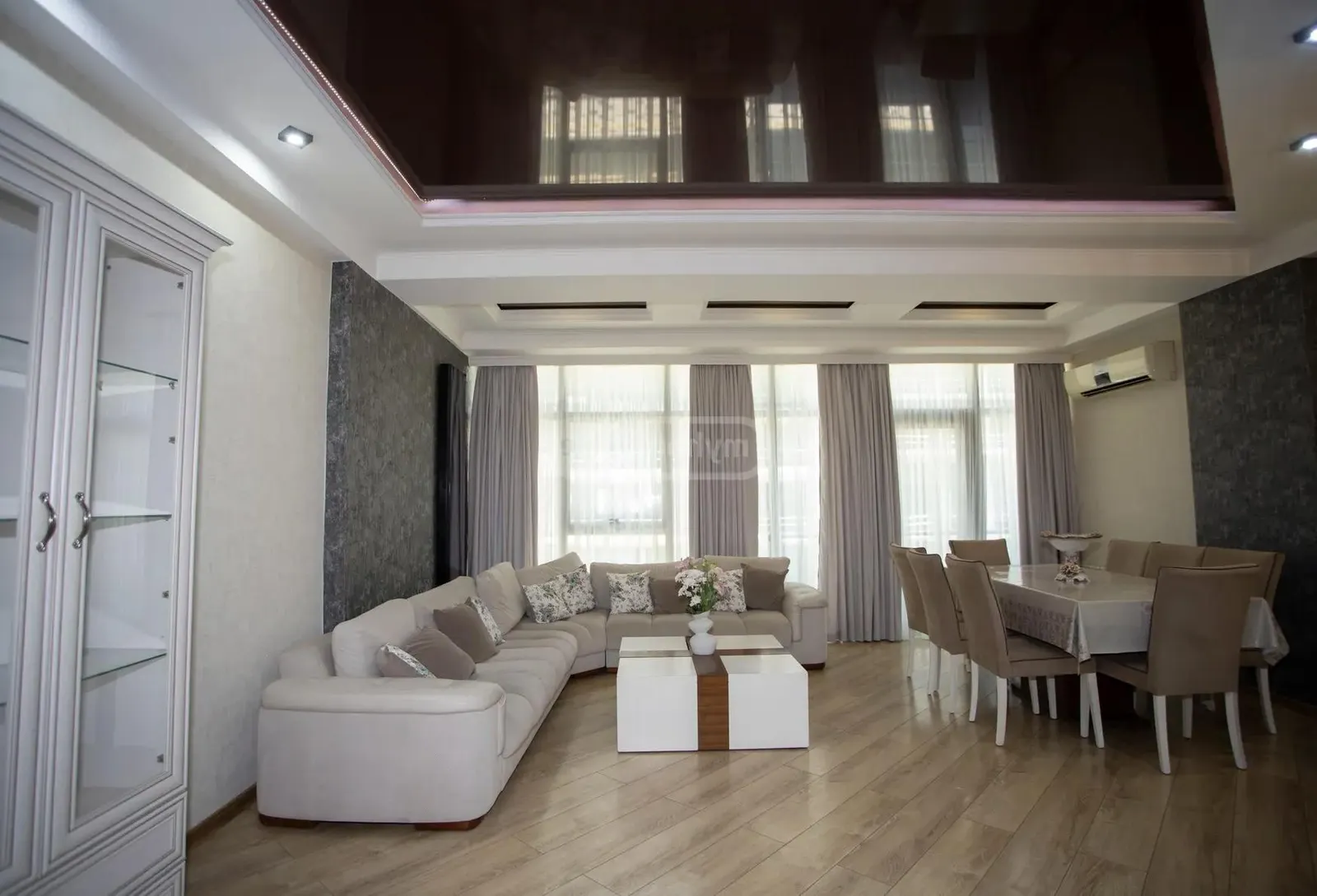 ბინა, 4-ოთახიანი, 125 მ², Subtropic City