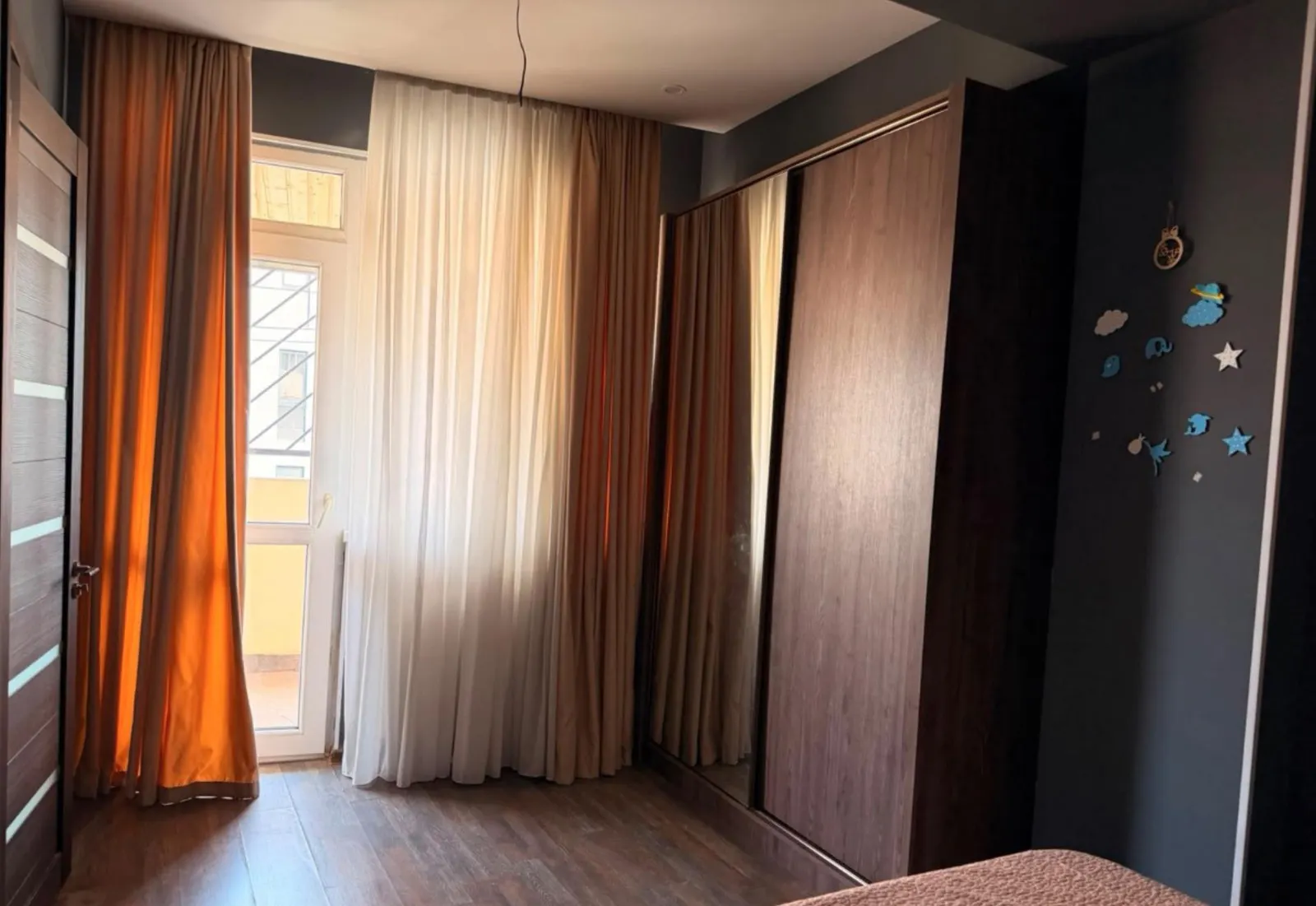 Квартира, 3-комн., 73 м²