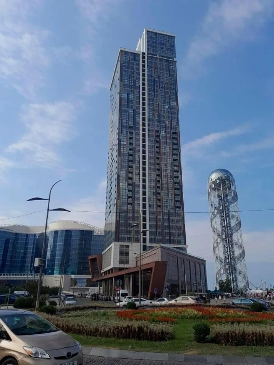 Квартира, 2-комн., 55.3 м², Porta Batumi Tower