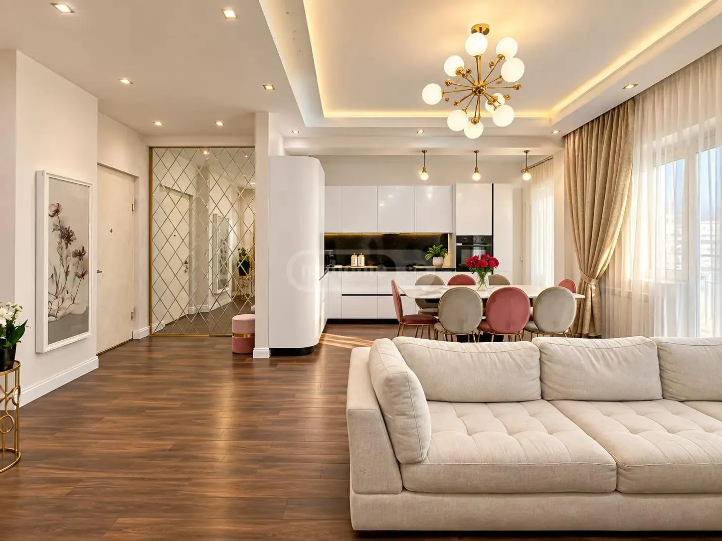 Квартира, 4-комн., 112 м²
