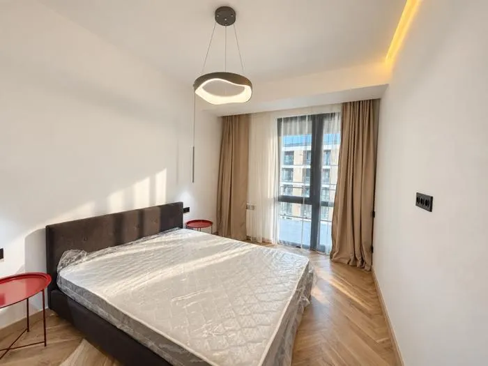 Квартира, 2-комн., 65 м²
