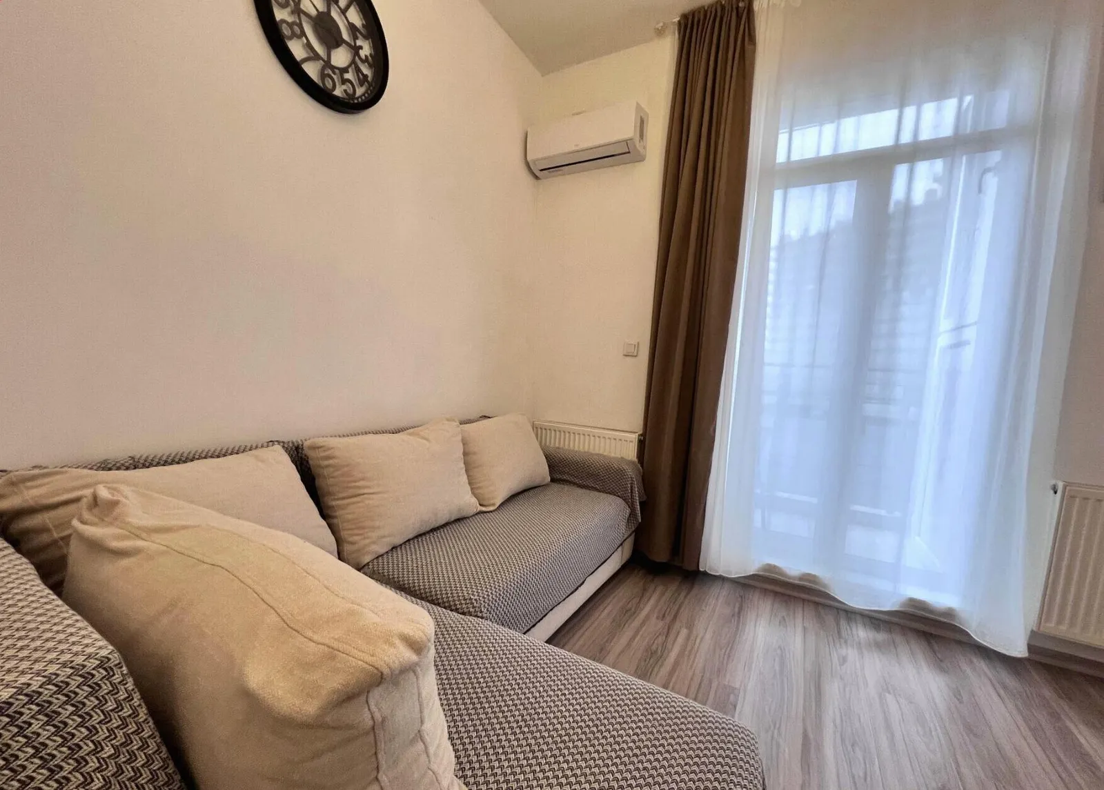 Квартира, 3-комн., 57.3 м², Green Diamond