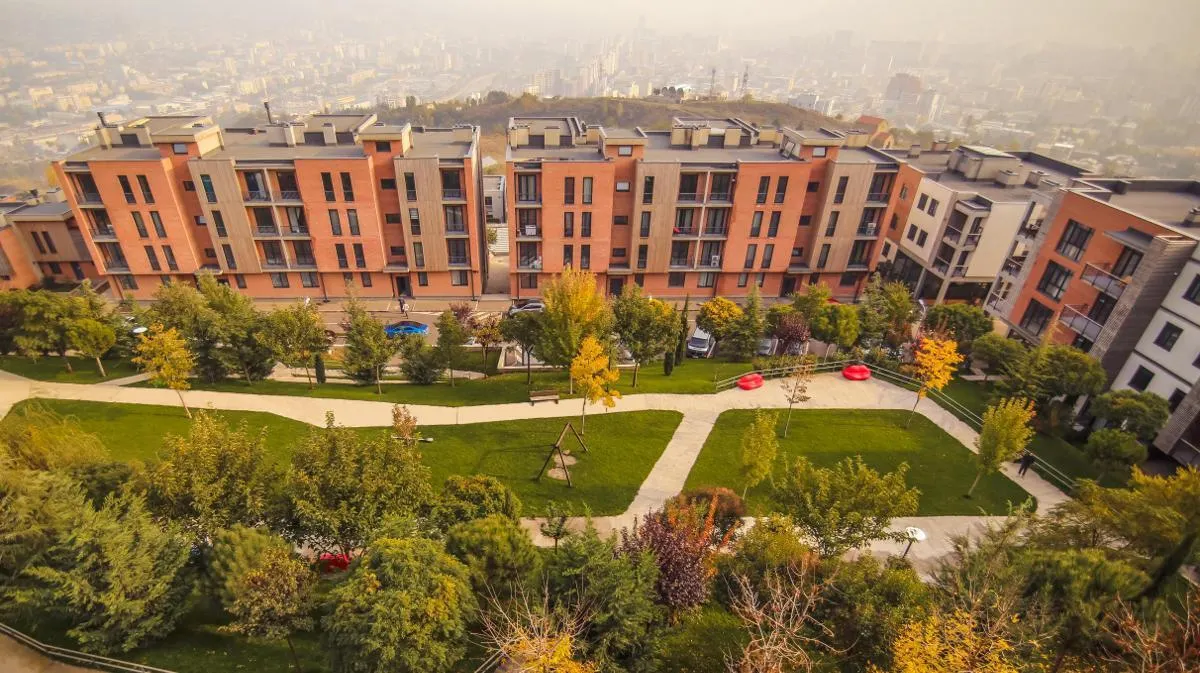 Lisi Green Town gated community