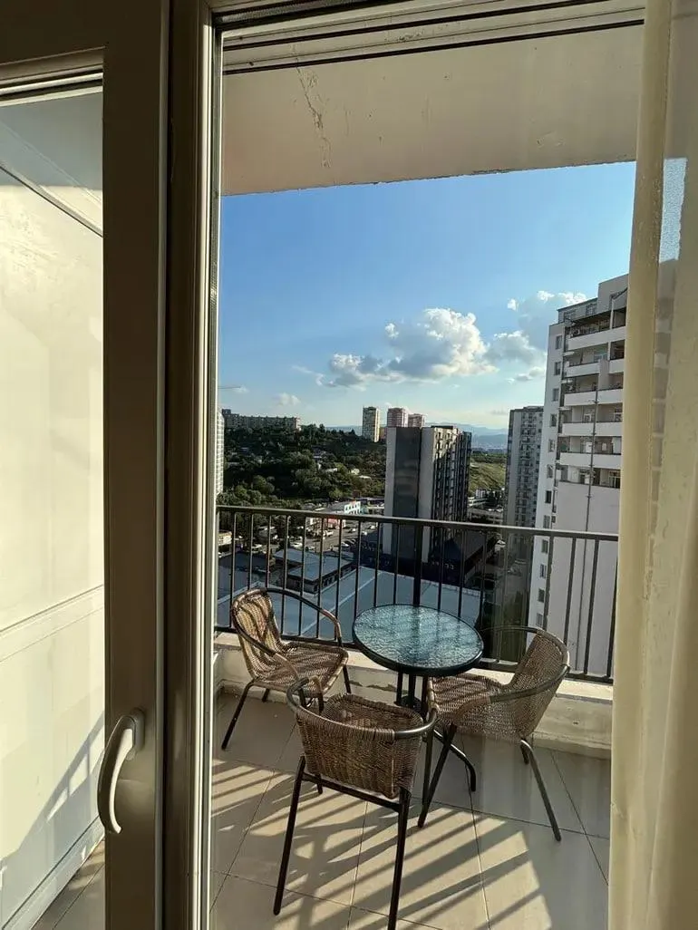 Квартира, 4-комн., 110 м², Omar Khizanishvili St, 2