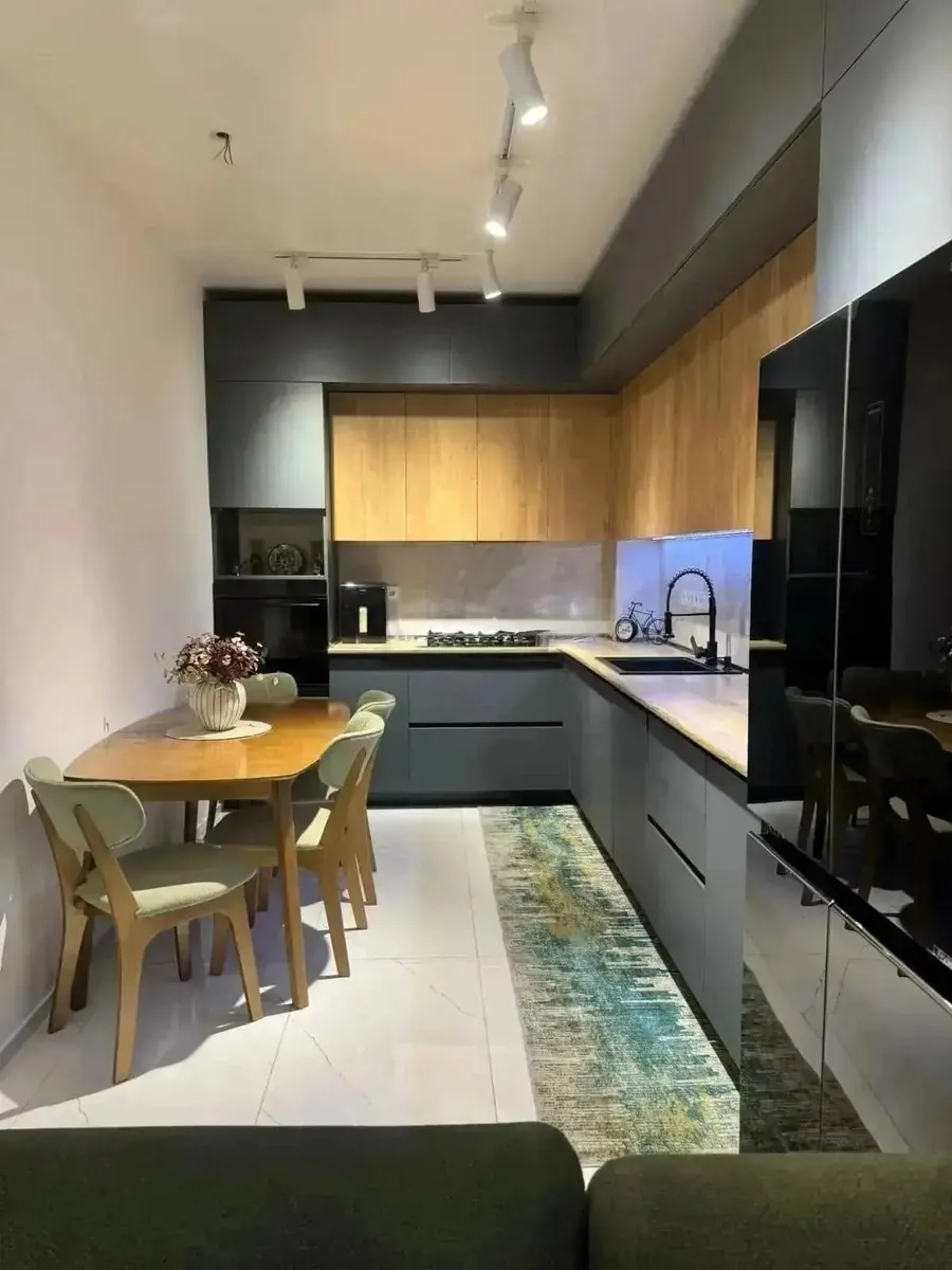 Квартира, 3-комн., 74 м²