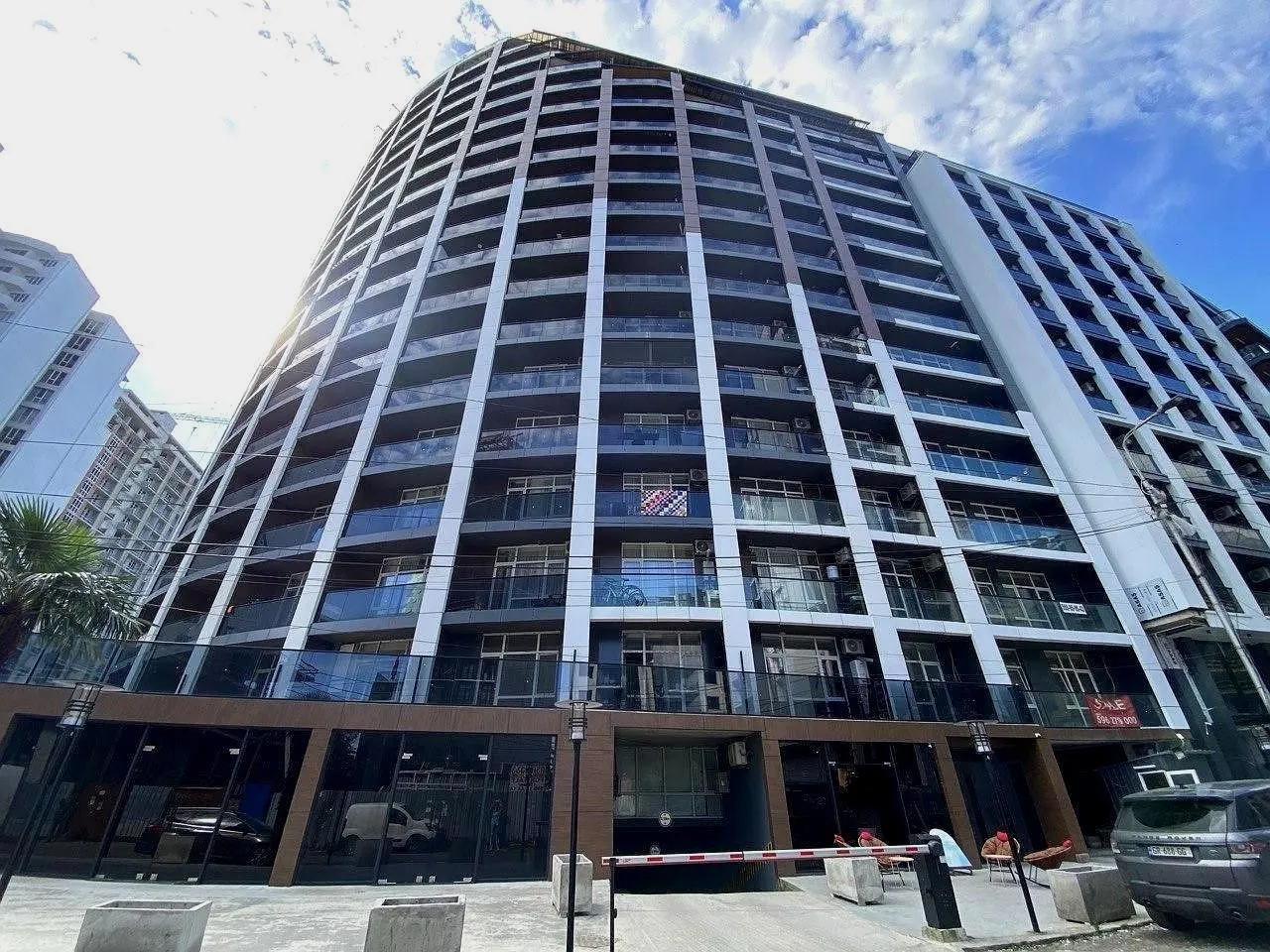 Bi Residence residential complex
