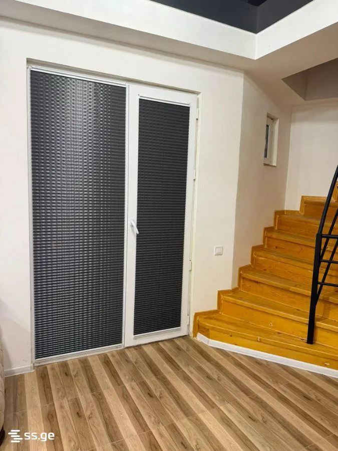 Квартира, 3-комн., 85 м²