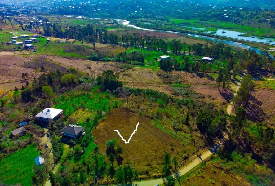 Land, 6300 m²