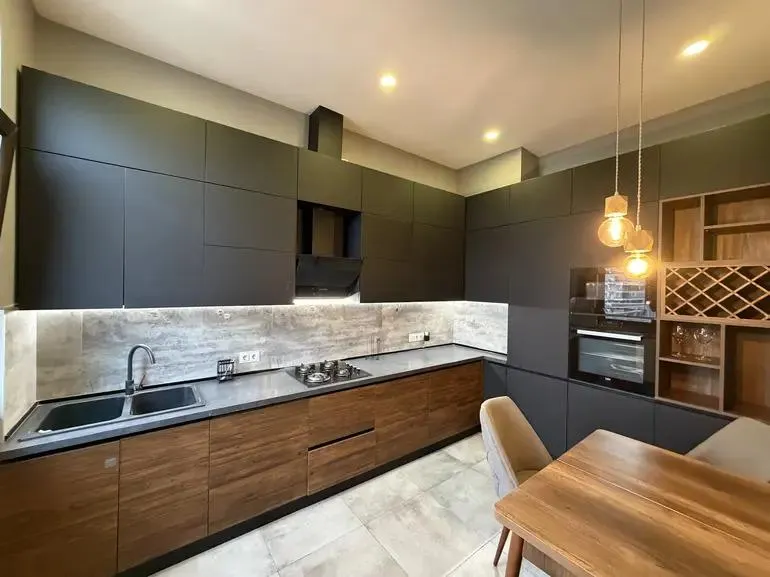 Квартира, 4-комн., 152 м², Petre Iberi St, 12-14