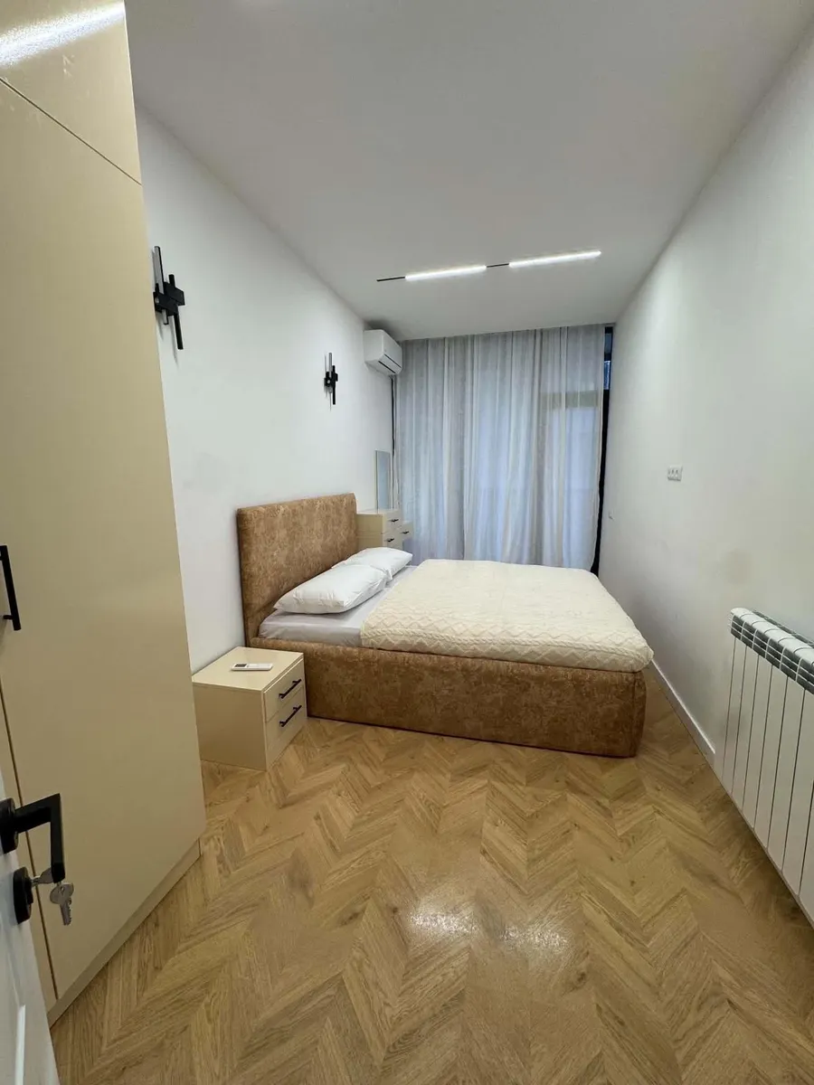 Квартира, 3-комн., 91 м², David Aghmashenebeli Ave, 164