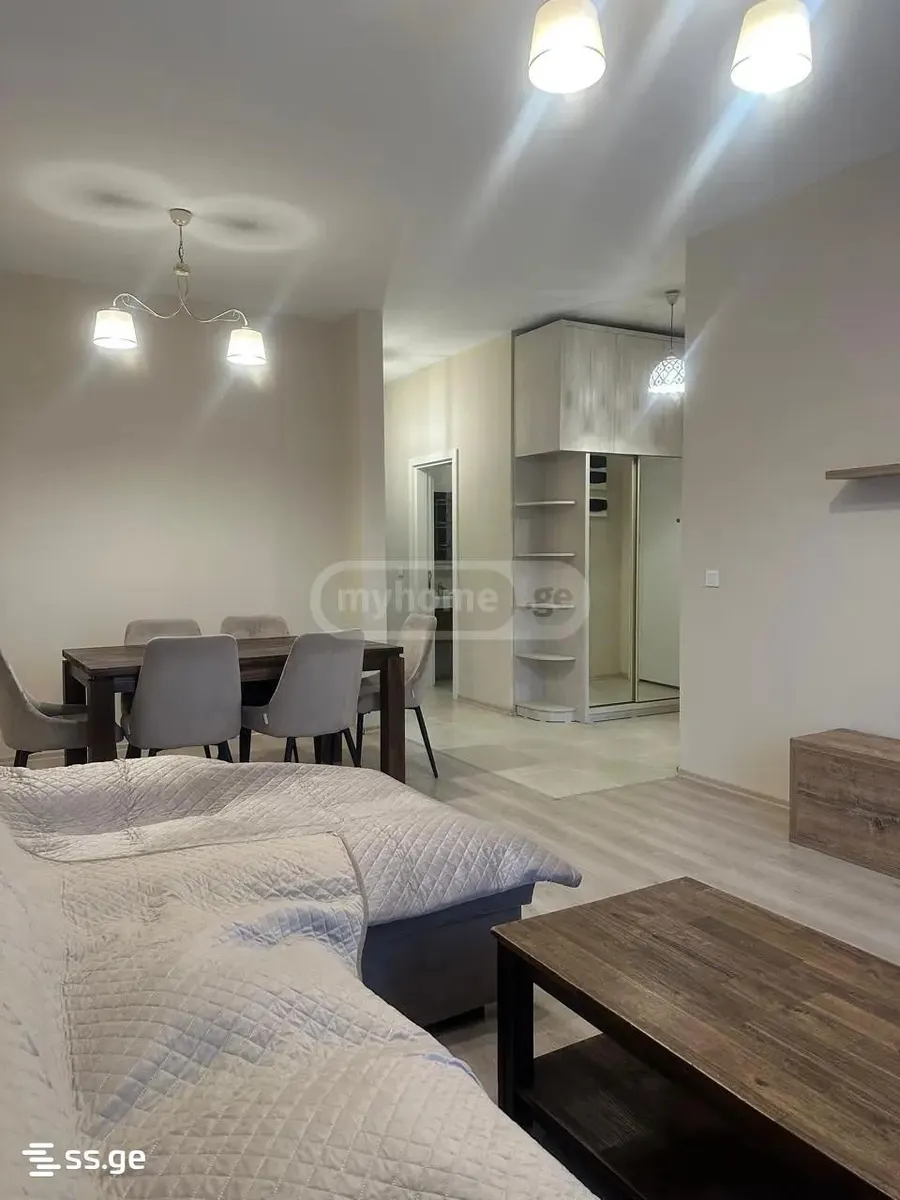 ბინა, 3-ოთახიანი, 60 მ², Green Diamond