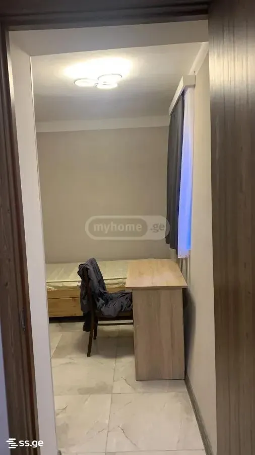 Apartment, 4-room, 85 m²