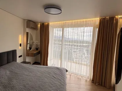 Квартира, 2-комн., 60 м²