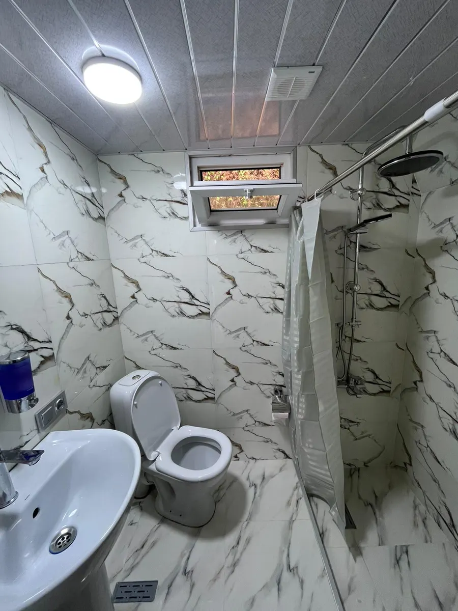 House, 3-room, 90 m²