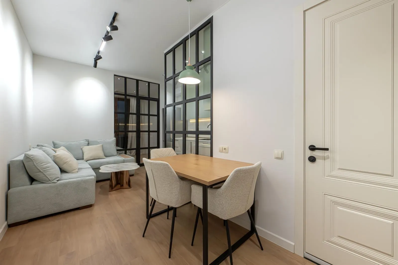 Apartment, 1-room, 39 m²