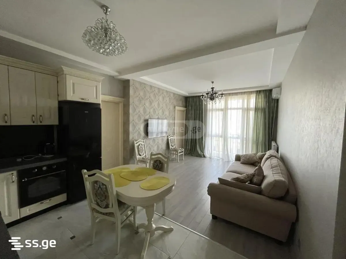 Квартира, 3-комн., 75 м²