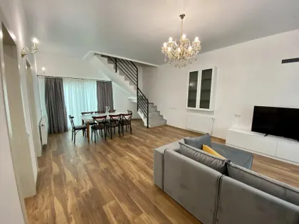 Дом, 7-комн., 180 м²