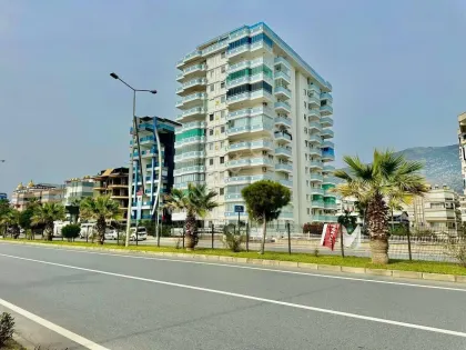 Apartment, 3-room, 130 m²