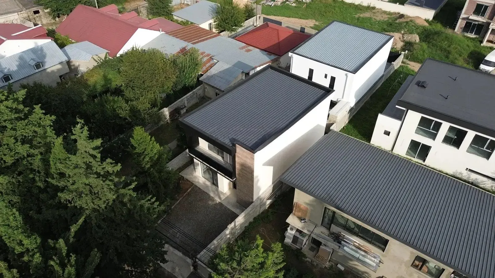 Дом, 6-комн., 200 м²