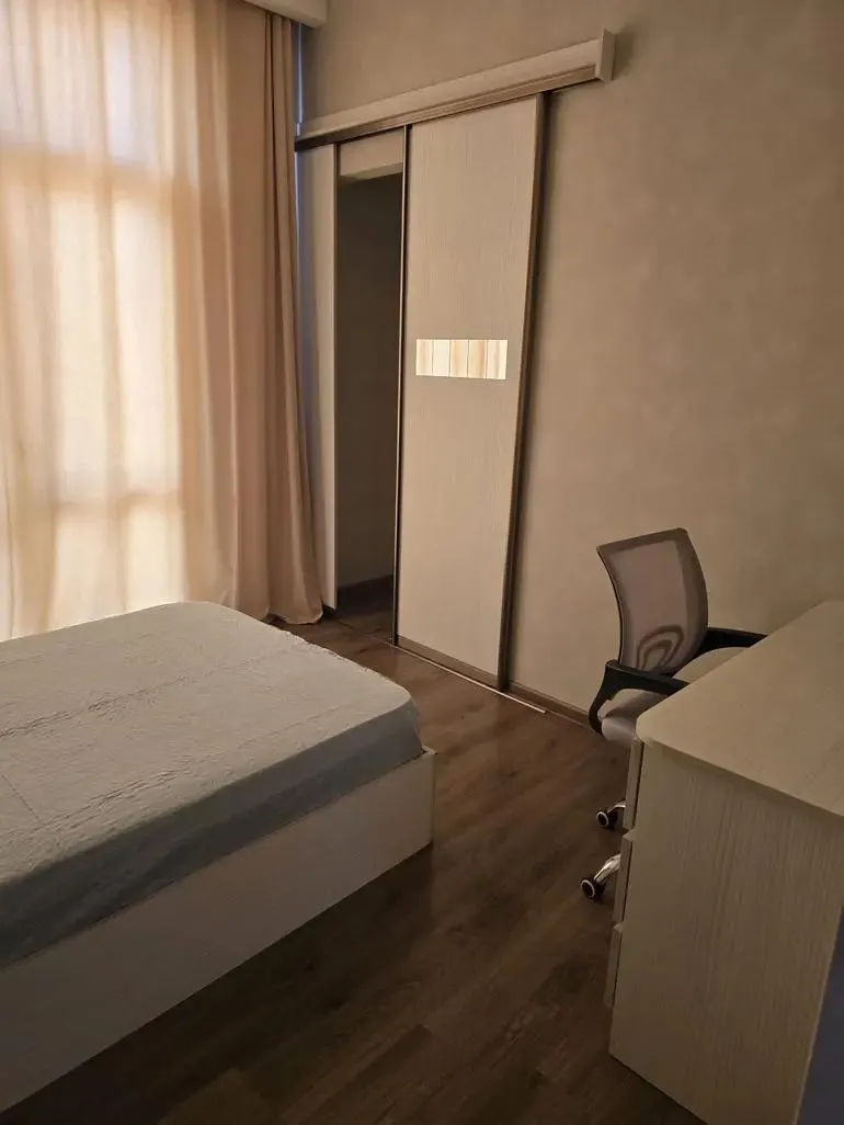 Квартира, 3-комн., 65 м², Dighomi Park