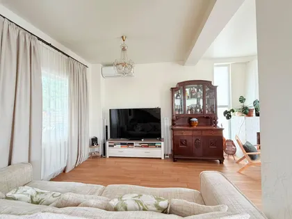 Дом, 5-комн., 205.35 м²
