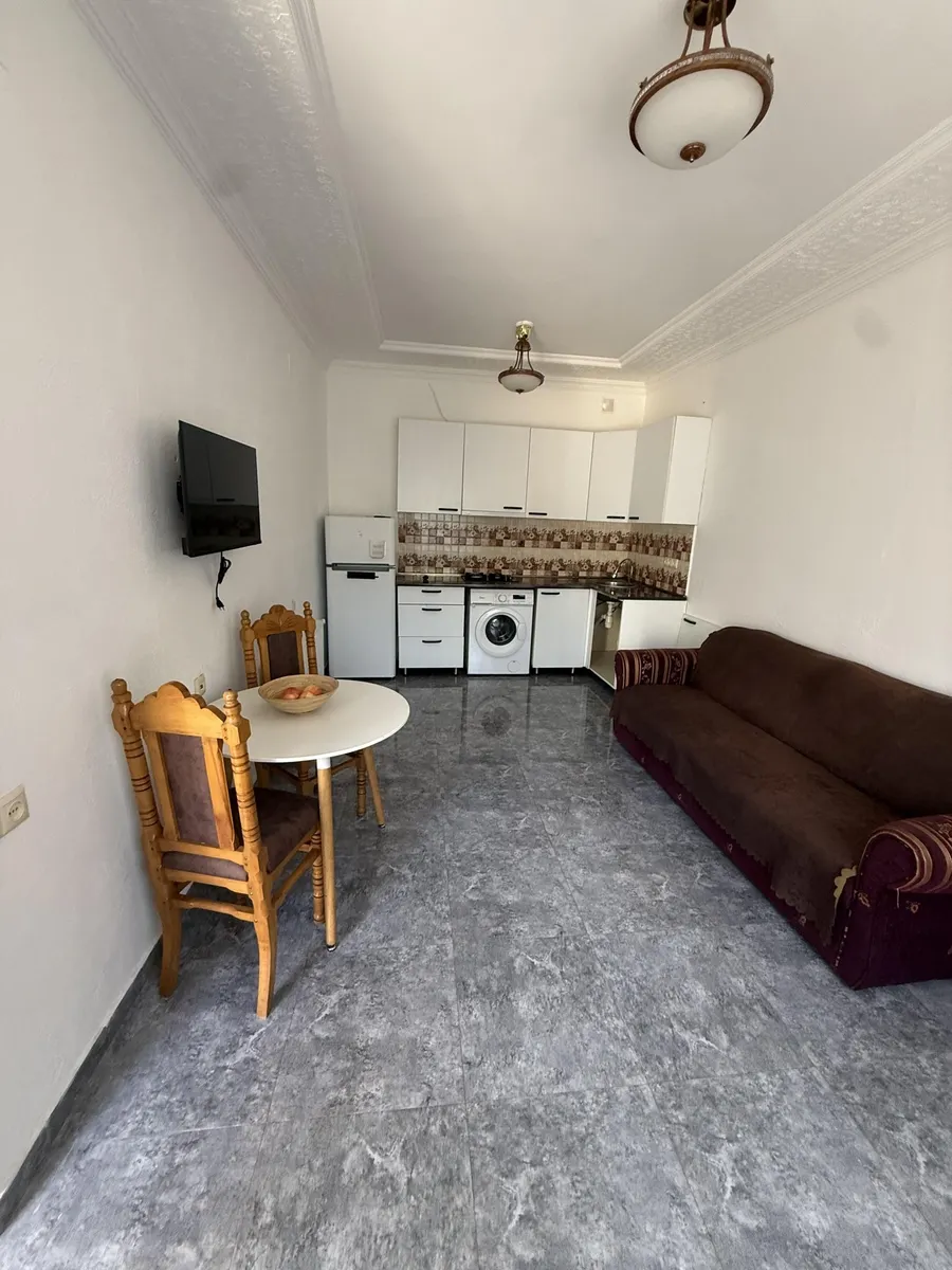 House, 2-room, 50 m²