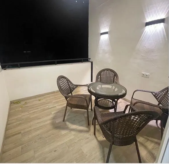 Квартира, 5-комн., 165 м²