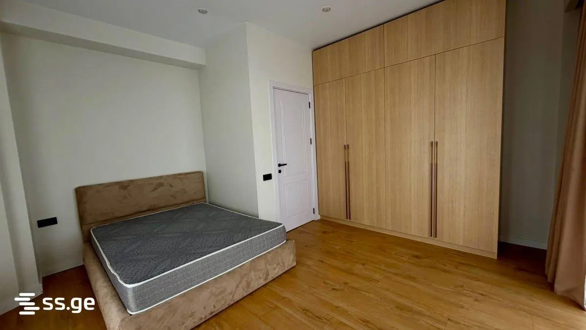 Квартира, 3-комн., 115 м², Green Diamond