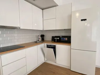 Apartment, 3-room, 76 m²