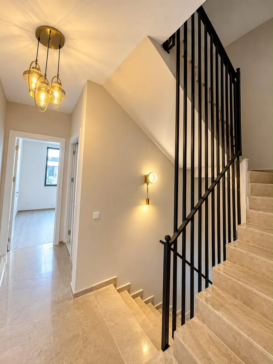 Дом, 5-комн., 160 м²