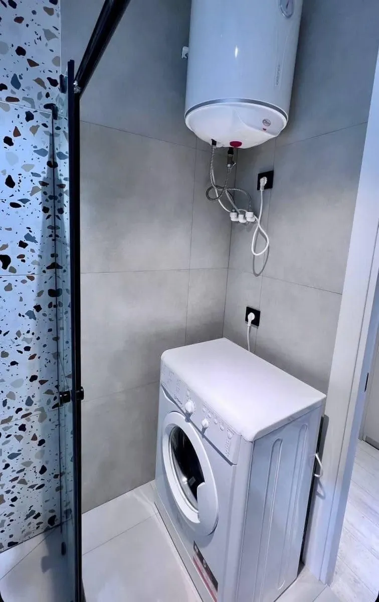 ბინა, 1-ოთახიანი, 28 მ², Orbi Beach Tower