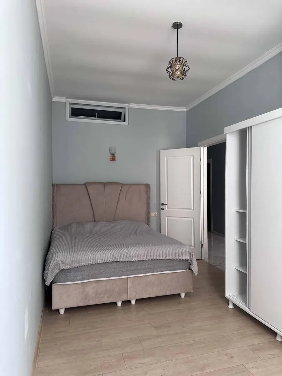 Квартира, 3-комн., 65 м²