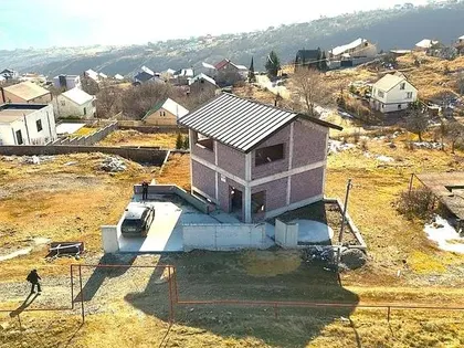 Дом, 5-комн., 286 м²