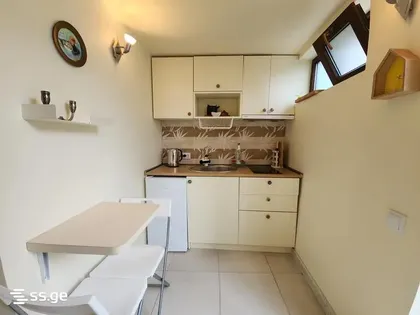 Apartment, 2-room, 42 m²