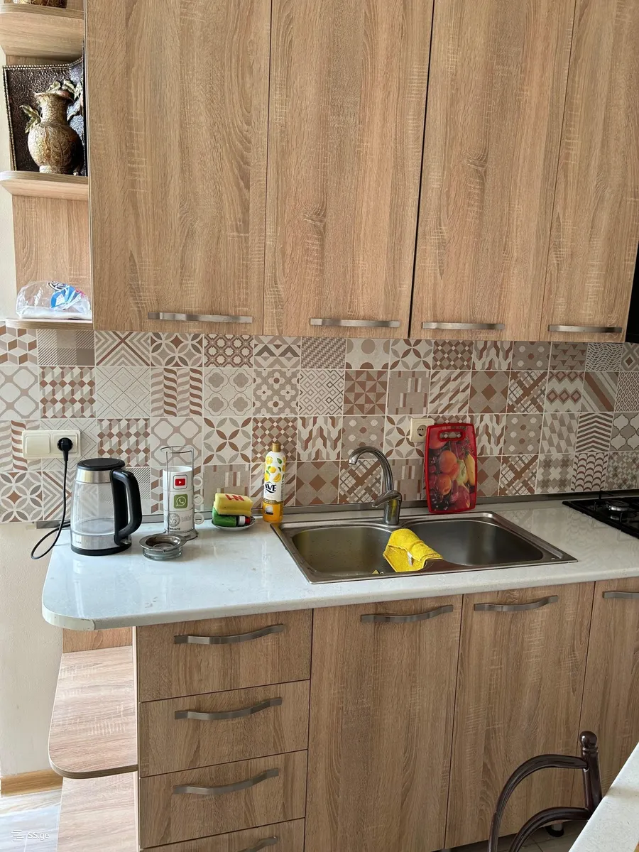 Квартира, 2-комн., 65 м², Aleksi Gobronidze St, 11