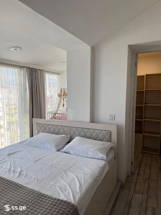 Квартира, 3-комн., 72 м²
