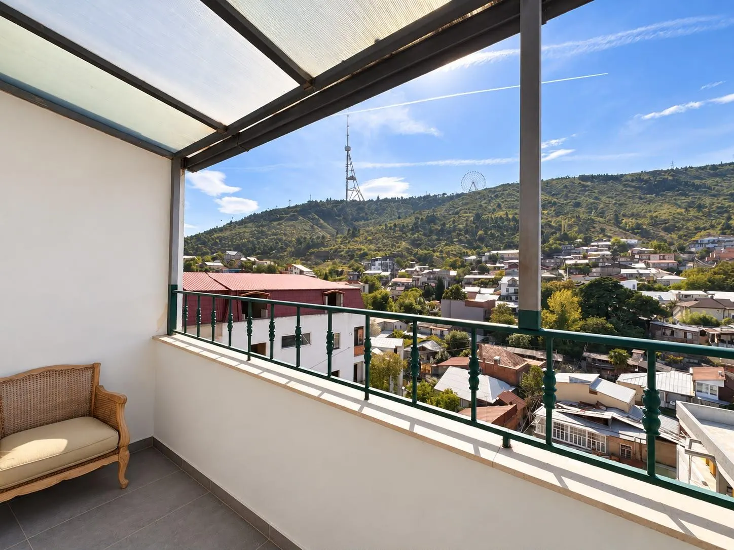 Apartment, 3-room, 97 m², Iakob Gogebashvili St, 30, 32-34